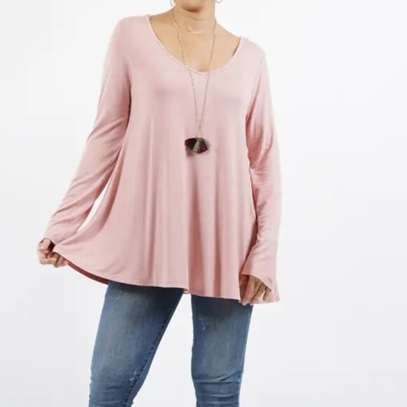 COVER STITCHED Tops - NWT COVER STITCHED WOMENS LONG SLEEVE KNIT TOP WITH CUT OUTS IN BACK